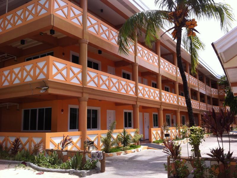 Raymen Beach Resort Гимарас Екстериор снимка